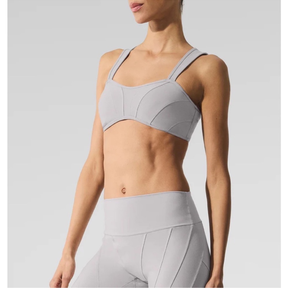 NWT🩶ALO YOGA🩶WASHED ALOSOFT SUNRAY BRA - Picture 4 of 8